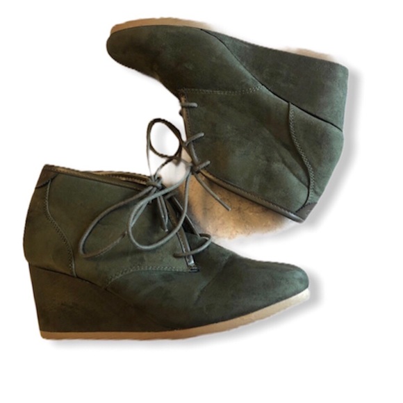 Mad Love Shoes - Olive green suede wedge booties size 10